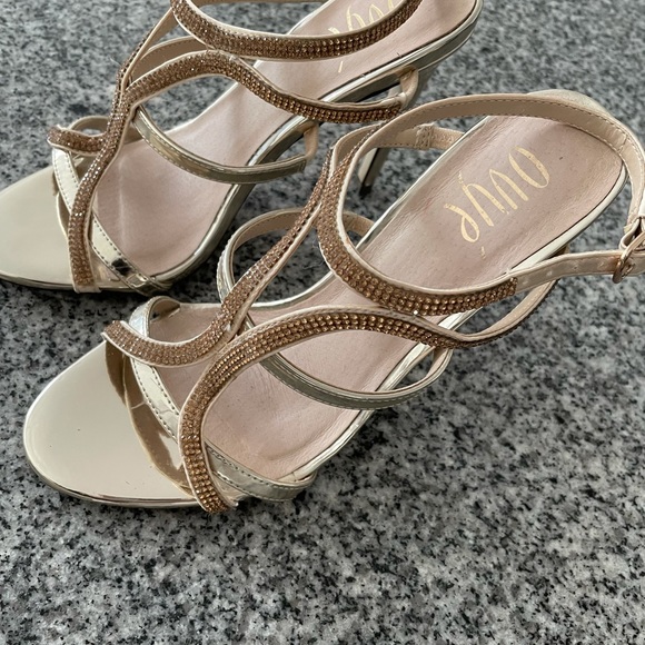 Ovyé Designer heels - Picture 3 of 8